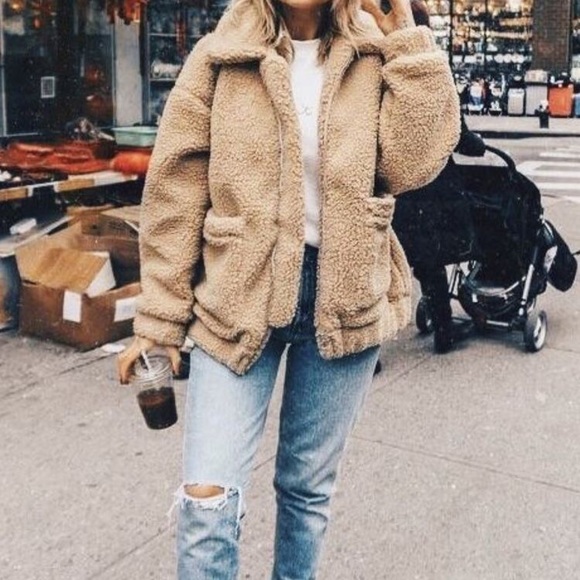 Levi's On Trend Fleece Bomber Teddy Jacket - Picture 2 of 7